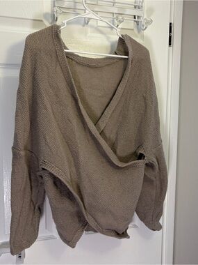 Front wrap Women’s layering sweater
